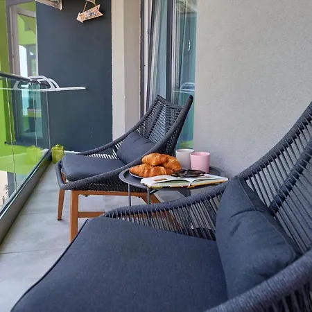 Black Sea Estate N Pool Apartment