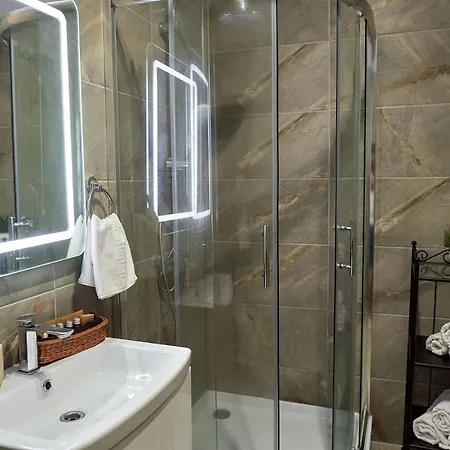 Black Sea Estate N Pool Apartment *