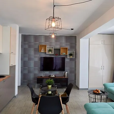 Black Sea Estate N Pool Apartment *