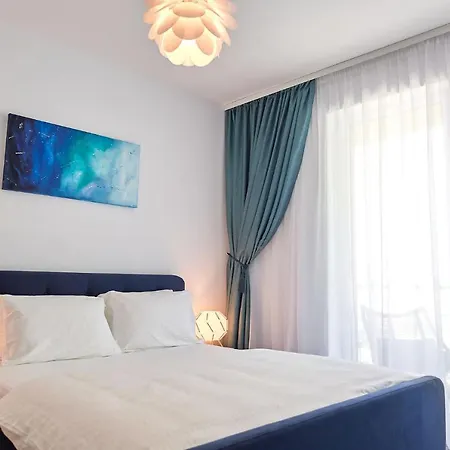 Black Sea Estate N Pool Apartment