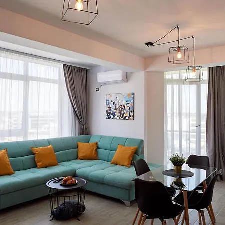 Black Sea Estate N Pool Apartment Năvodari