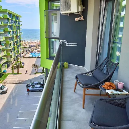 Black Sea Estate N Pool Năvodari