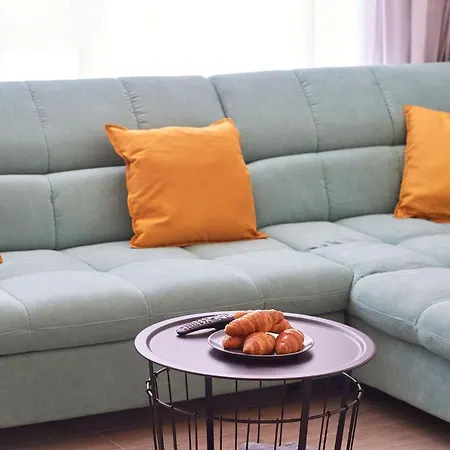 Apartment Black Sea Estate N Pool