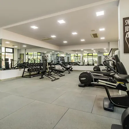 Black Sea Estate N Pool Năvodari