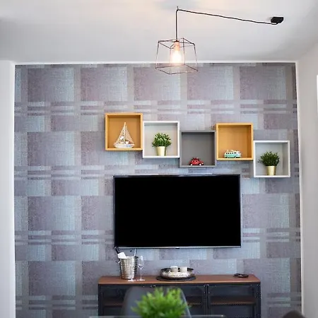 Black Sea Estate N Pool